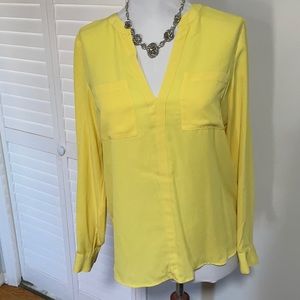 Beautiful INC size 4 women’s blouse